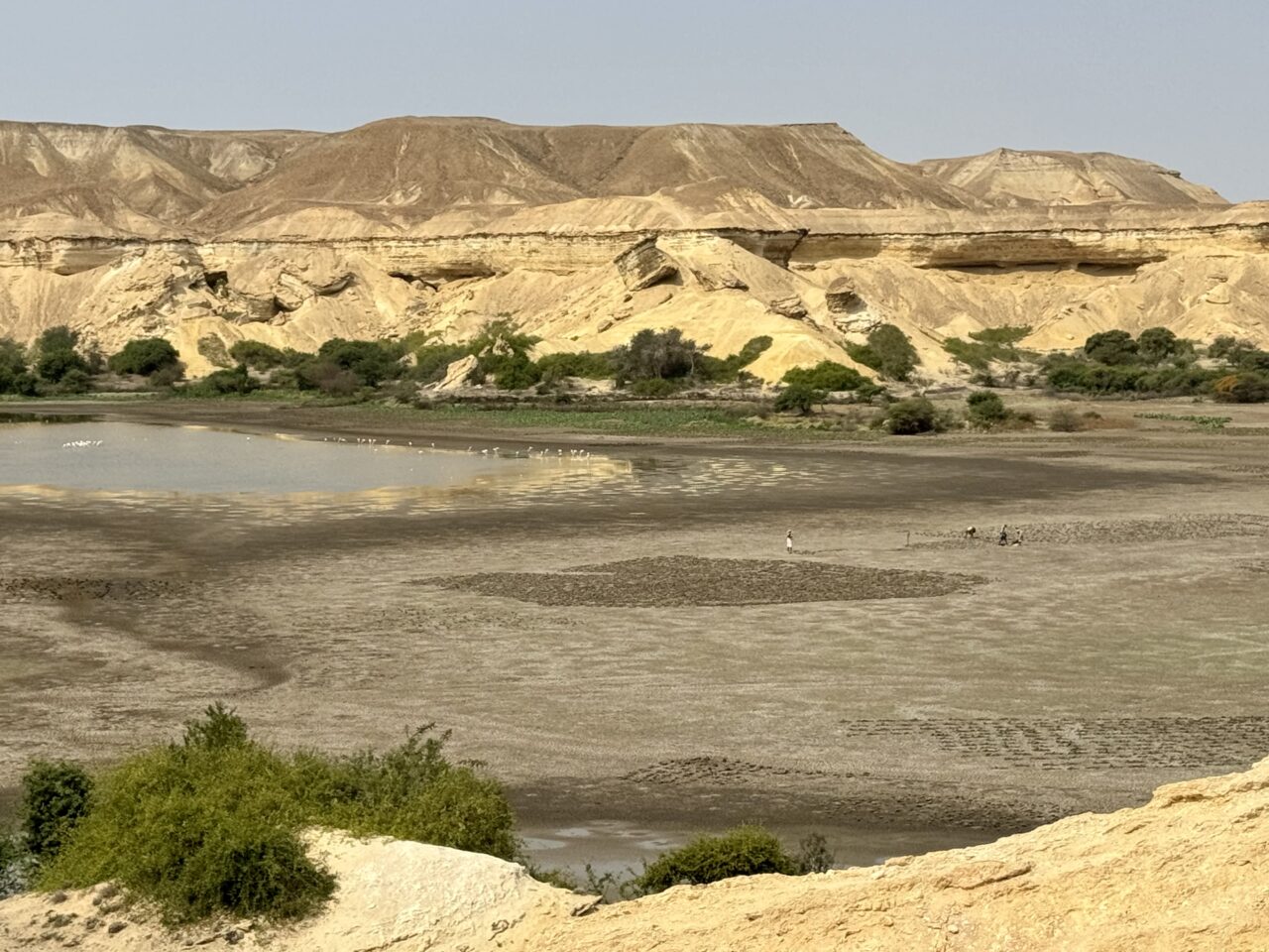 Arco See nach seinen beiden Sandsteinboegen benannten Suesswasseroase