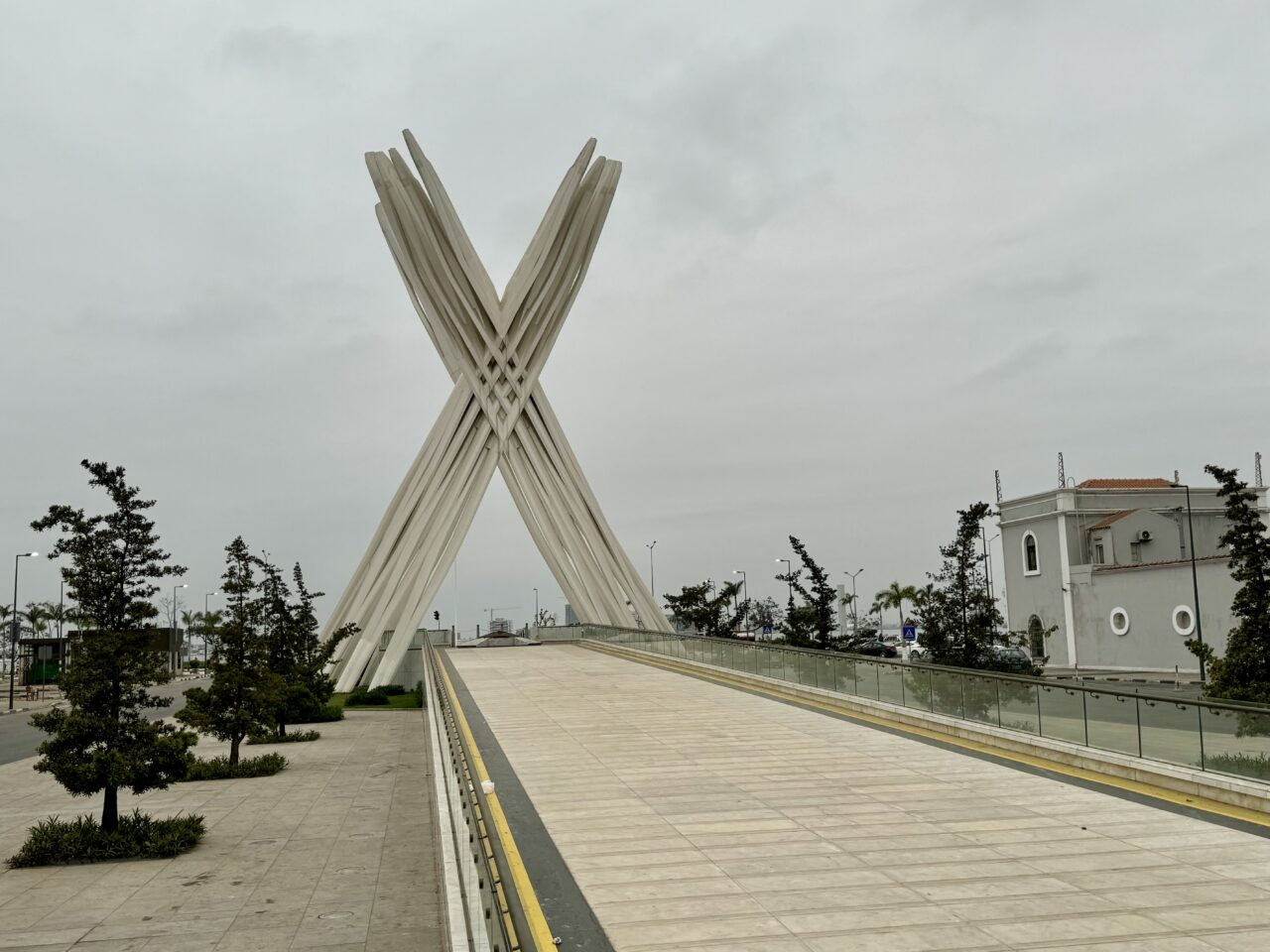 Denkmal fuer die gefallenen unbekannten Soldaten